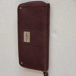 Relic Vegan Plum Wallet